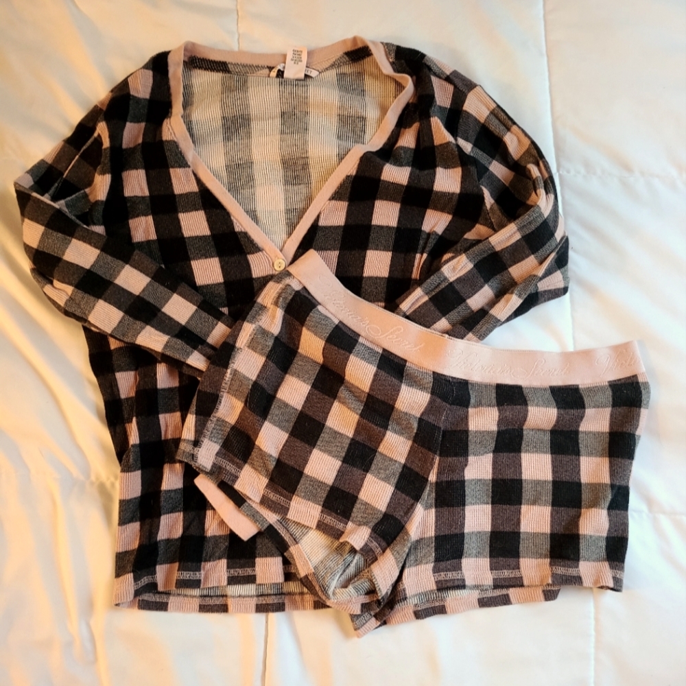 Victoria's Secret Black and Cream Plaid Pajama Set
